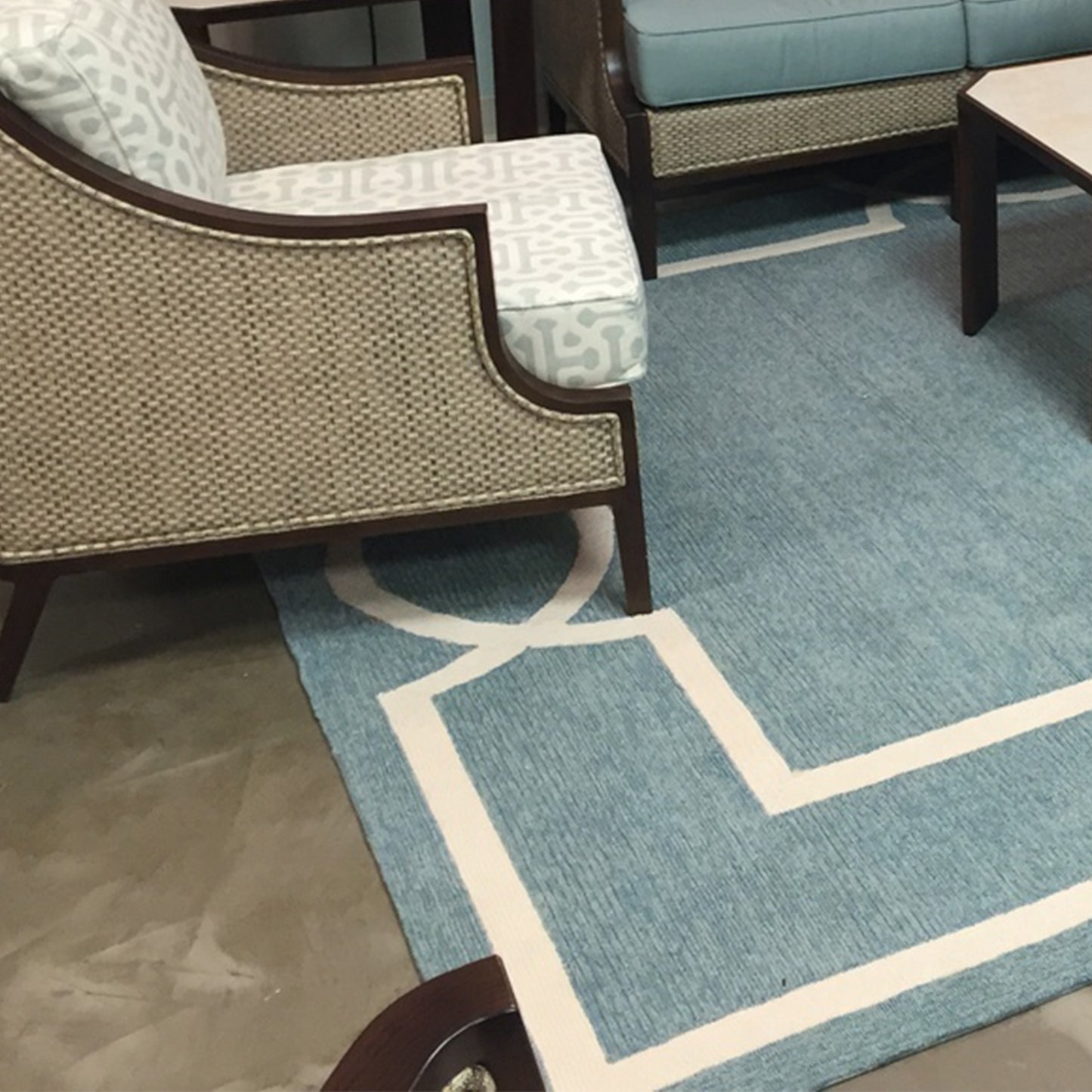7' Square Uv Treated Polypropylene Spa Area Rug