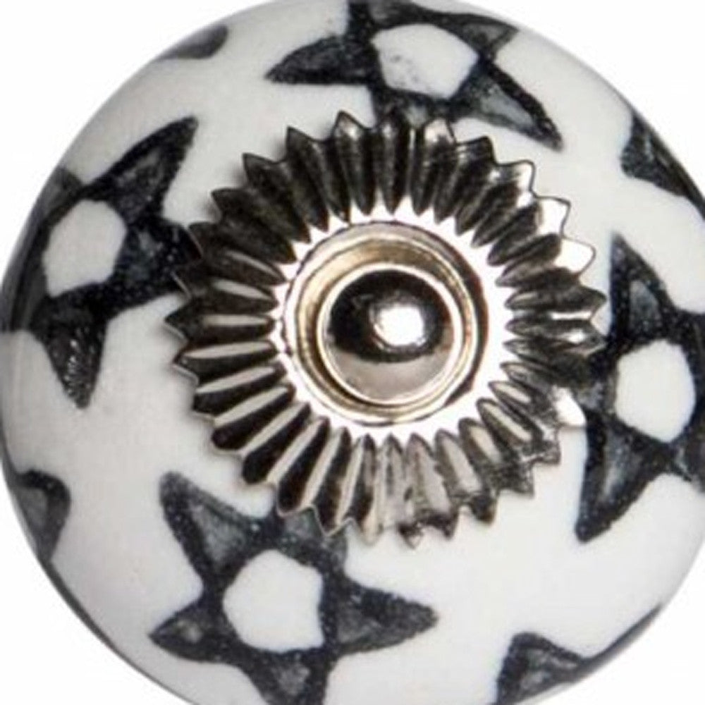 1.5" X 1.5" X 1.5" White Black And Yellow Knobs 12 Pack