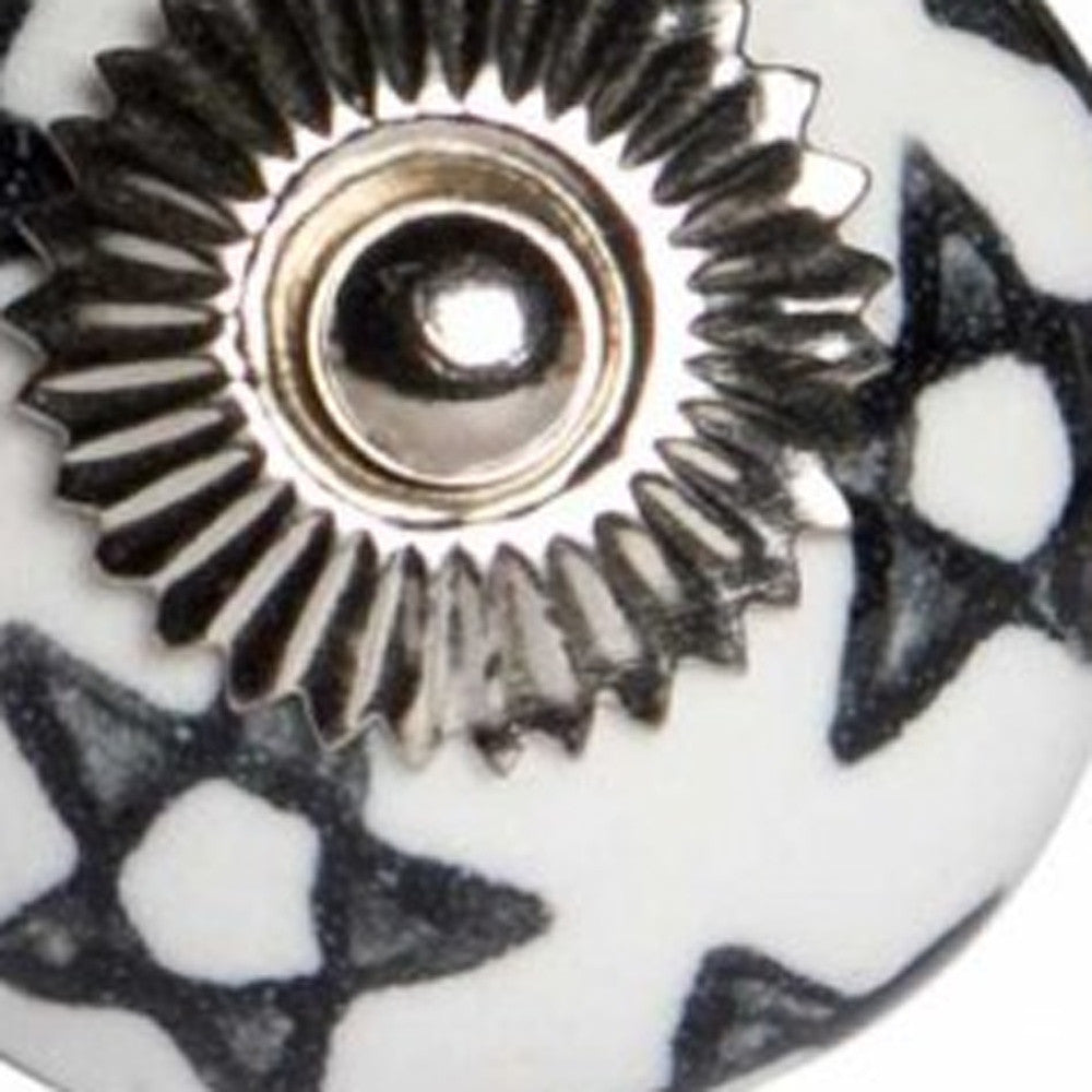 1.5" X 1.5" X 1.5" White Black And Yellow Knobs 12 Pack
