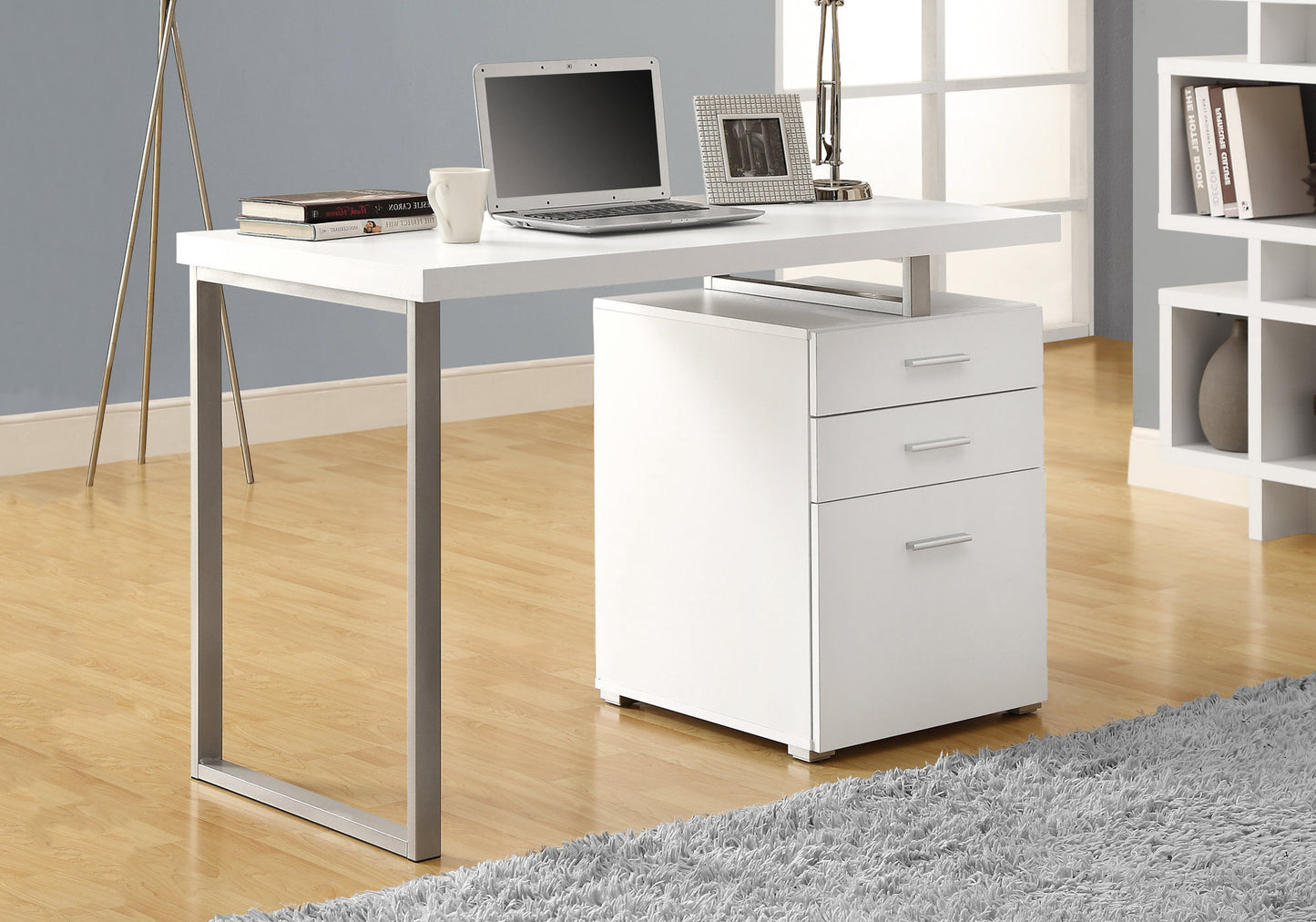 24" Brown Rectangular Computer Desk With Two Drawers