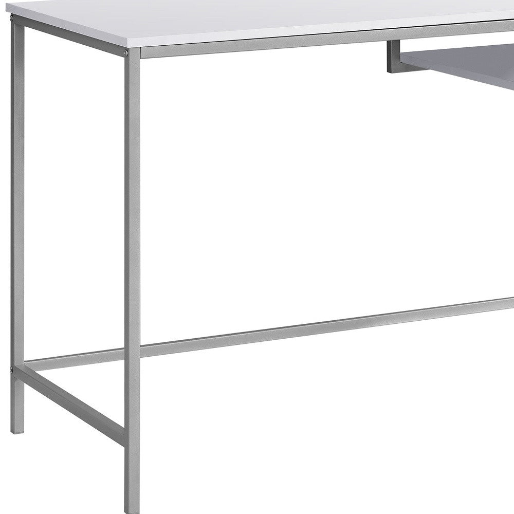 30" White Mdf And White Metal Computer Desk