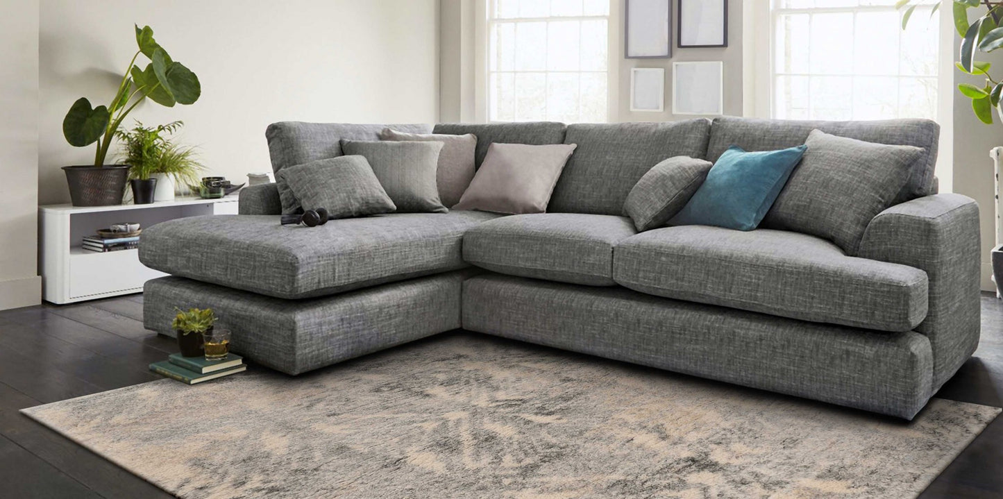 8' X 13' Modern Ivory And Grey Abstract Area Rug