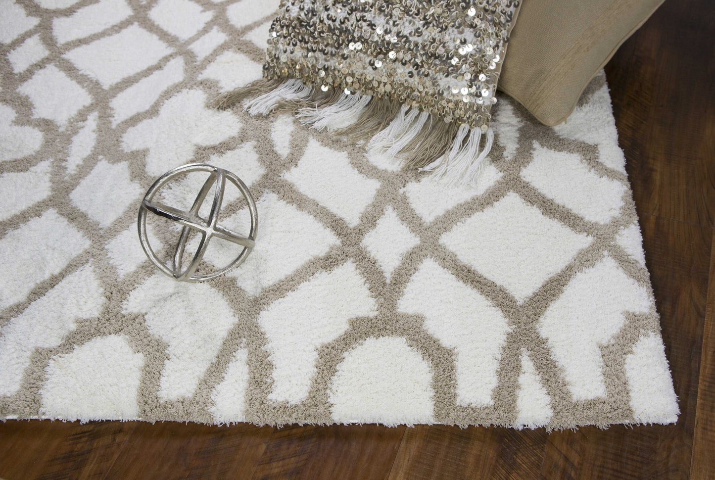 3'X5' Ivory Beige Trellis Machine Woven Microfiber Indoor Area Rug