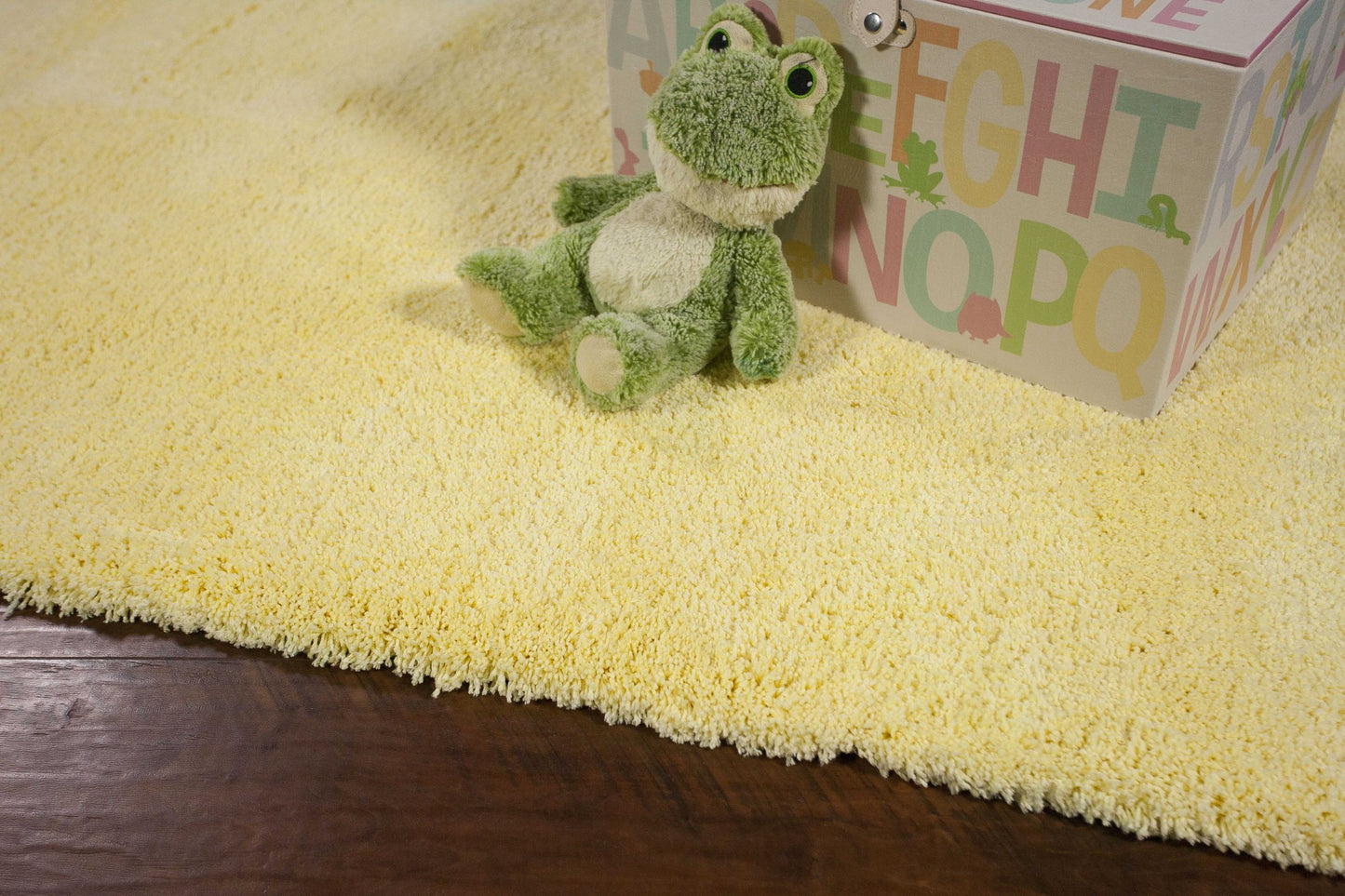 6' Round Polyester Canary Yellow Area Rug