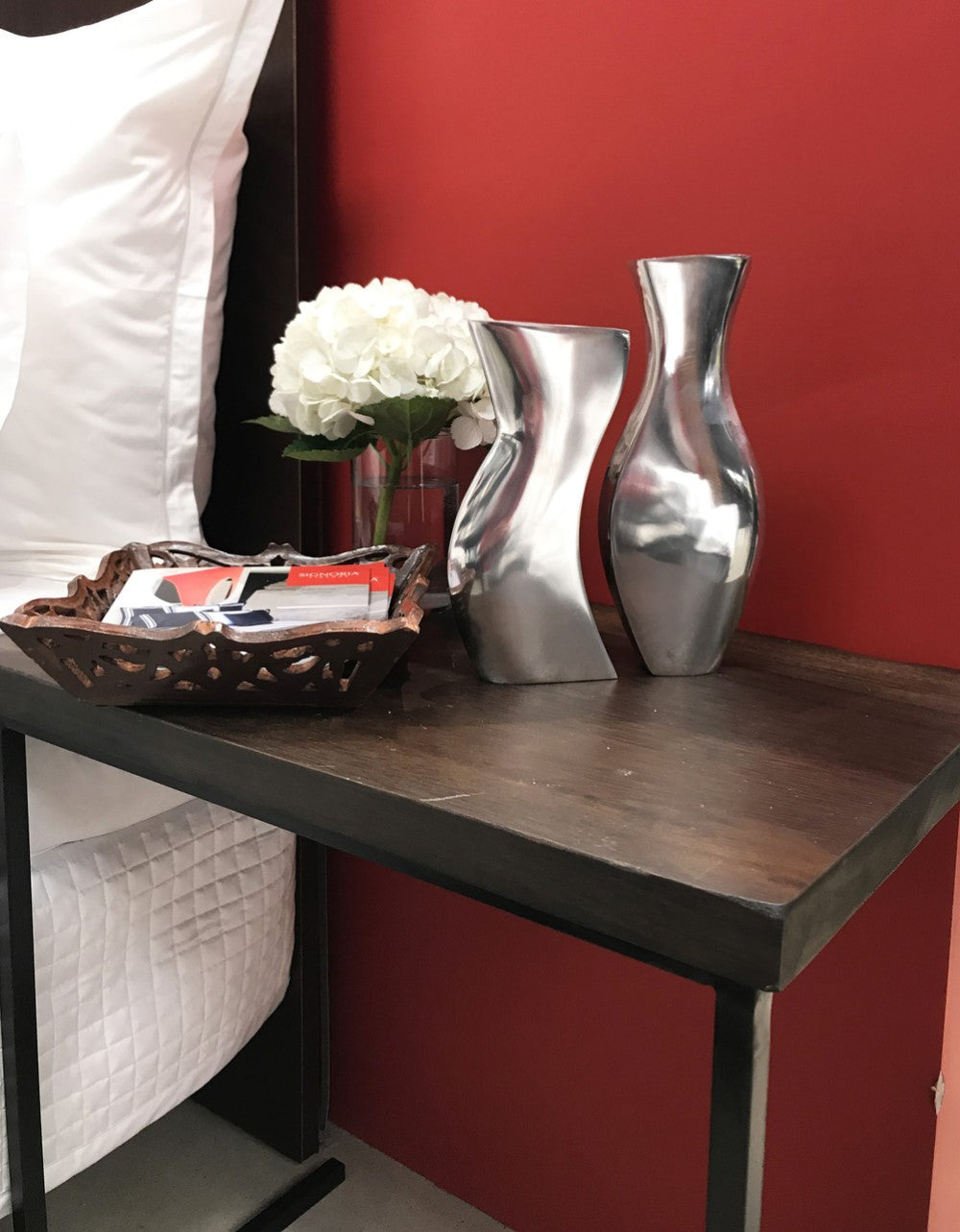 Buffed Adjoining Set Of 2 Vases
