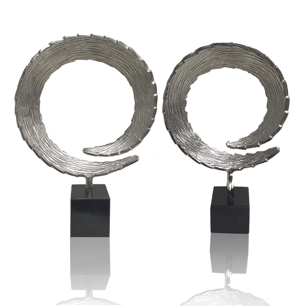 3" X 10" X 15.5" Silver And Black Small Tail Sculpture