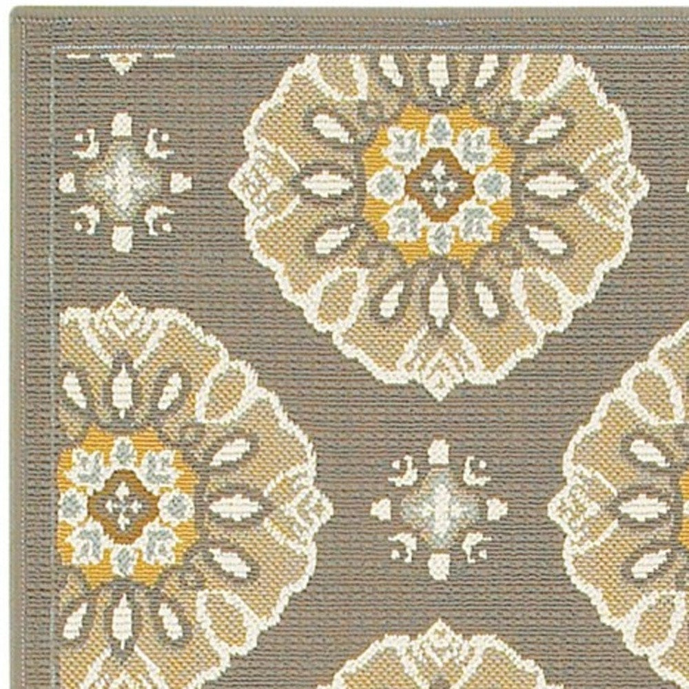 7' x 10' Gray Moroccan Indoor Outdoor Area Rug