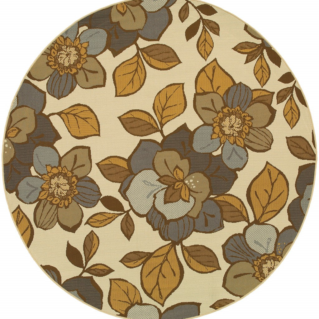 4' x 6' Gray and Ivory Floral Indoor Outdoor Area Rug