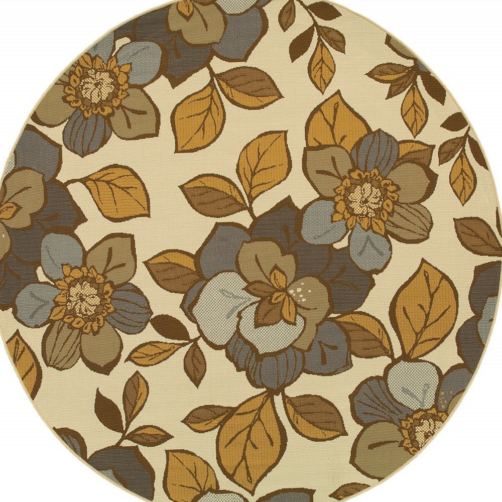 4' x 6' Gray and Ivory Floral Indoor Outdoor Area Rug