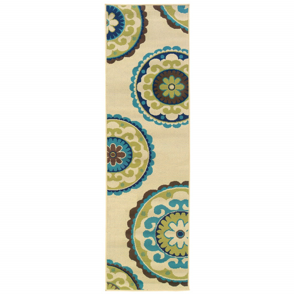 5' x 8' Green and Ivory Floral Indoor Outdoor Area Rug