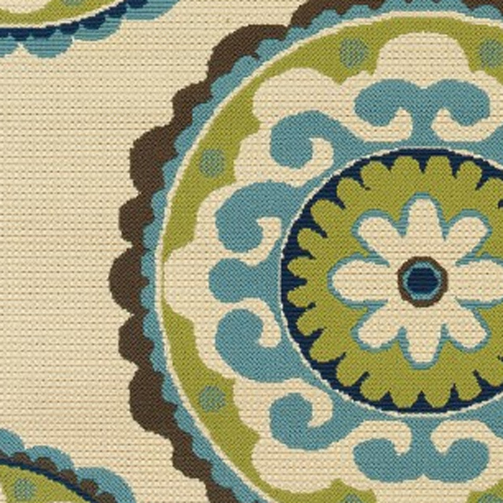 5' x 8' Green and Ivory Floral Indoor Outdoor Area Rug