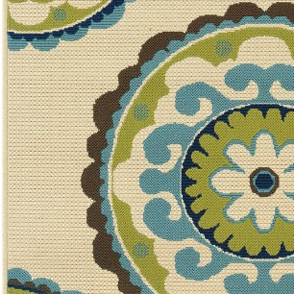 5' x 8' Green and Ivory Floral Indoor Outdoor Area Rug