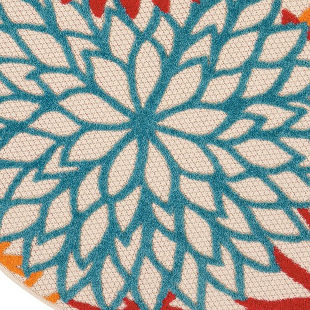 4' X 6' Green And Ivory Floral Indoor Outdoor Area Rug