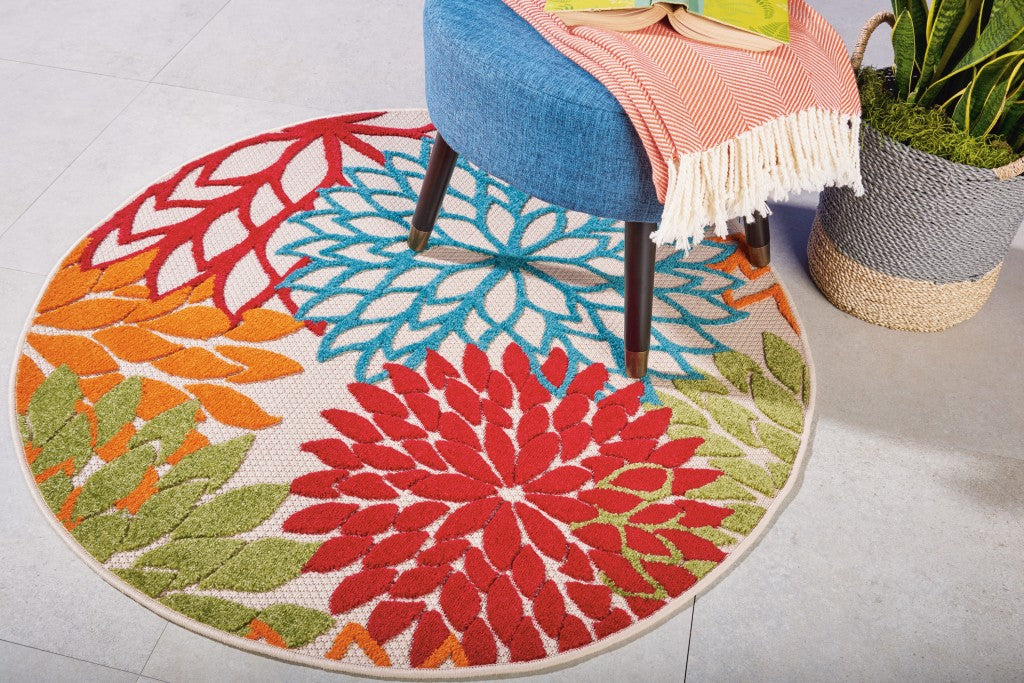 8' Round Green And Ivory Round Floral Indoor Outdoor Area Rug