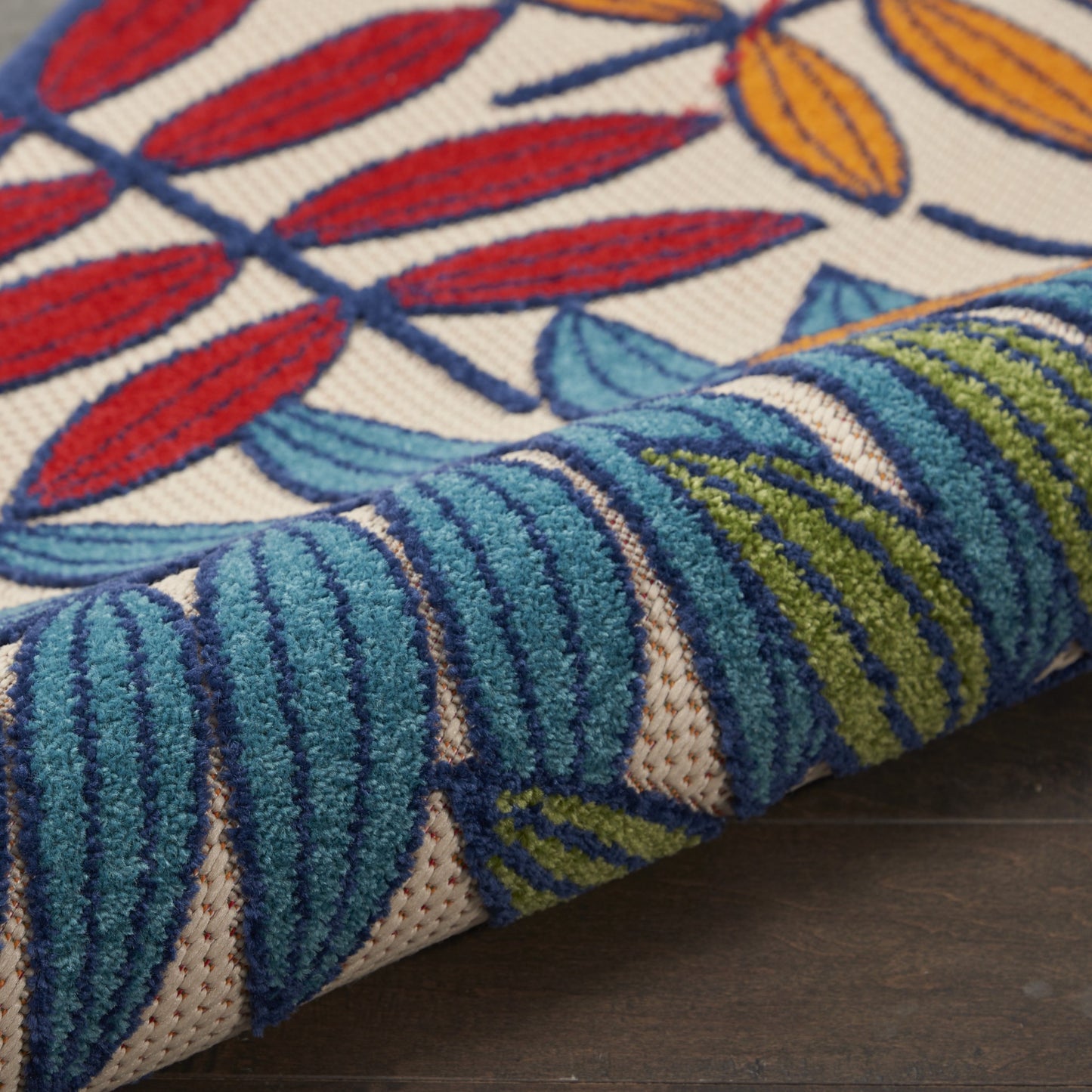 3' X 4' Ivory And Blue Floral Indoor Outdoor Area Rug