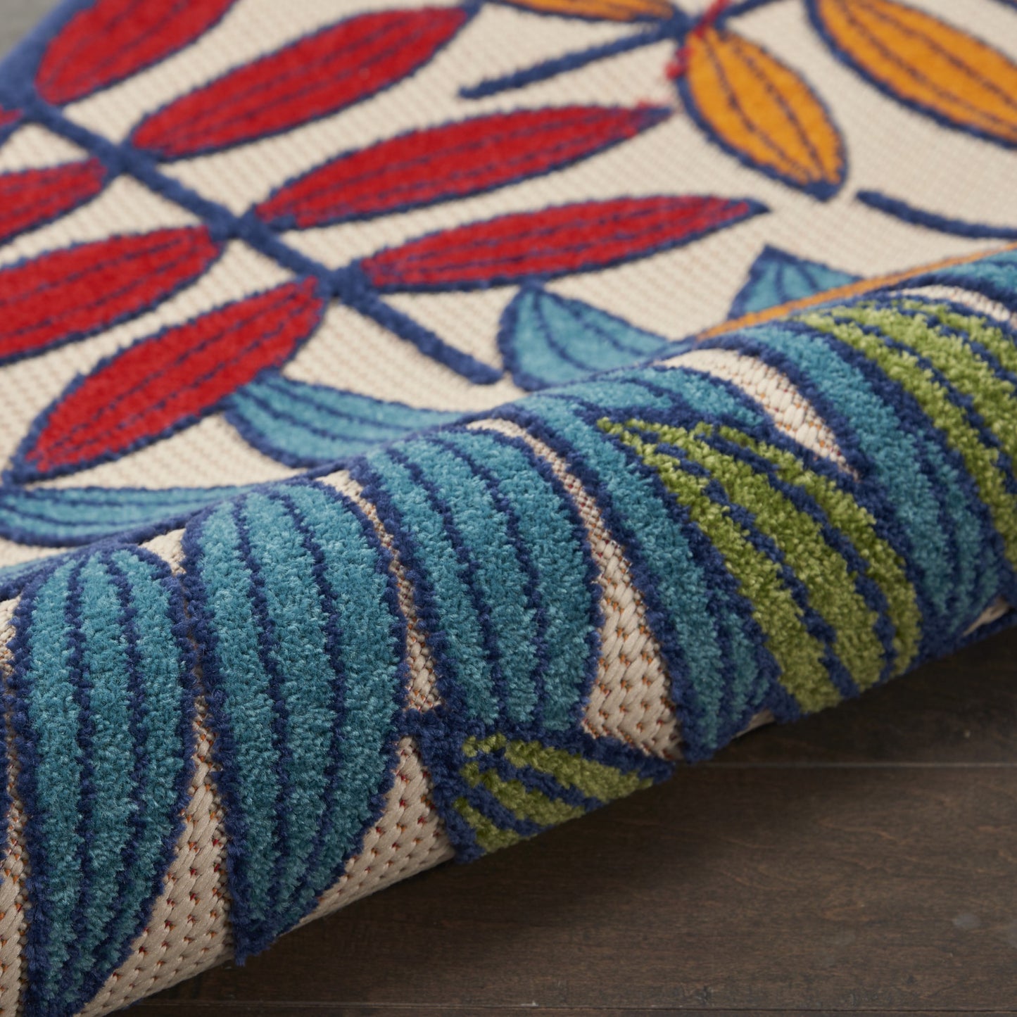 3' X 4' Ivory And Blue Floral Indoor Outdoor Area Rug