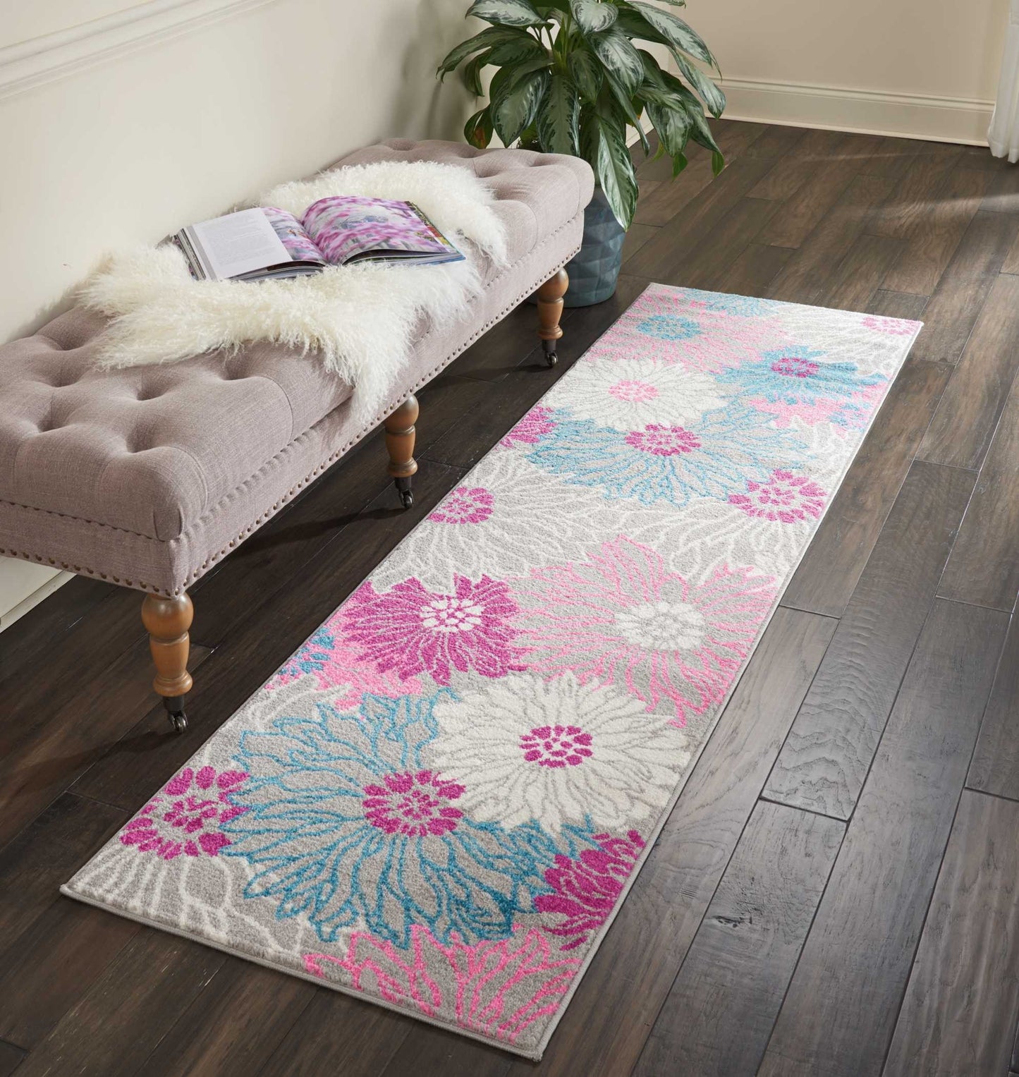 5' X 7' Gray Floral Dhurrie Area Rug