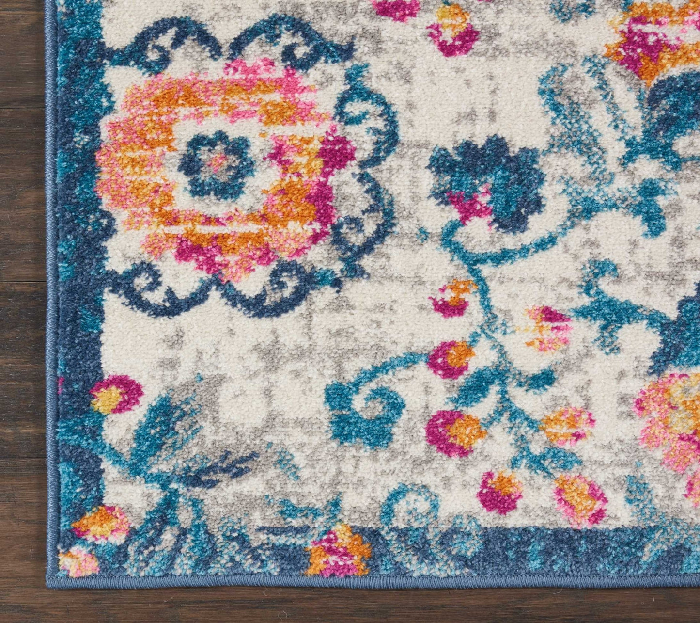 5' X 7' Ivory Floral Dhurrie Area Rug