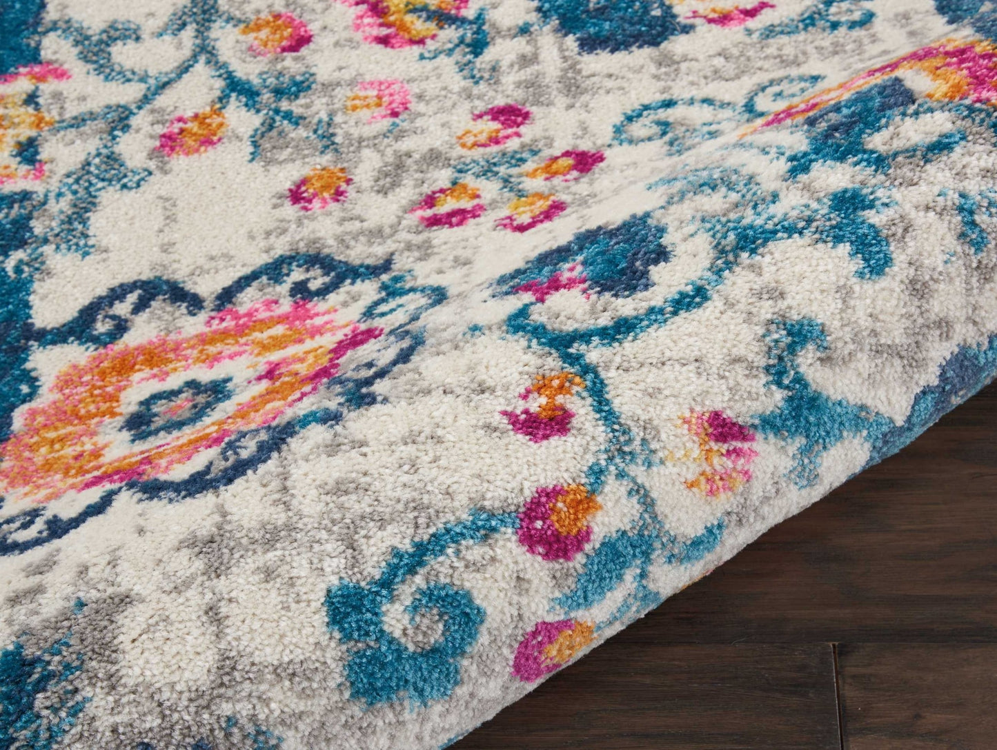 5' X 7' Ivory Floral Dhurrie Area Rug