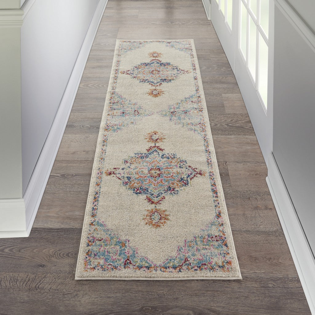 4' X 6' Gray And Ivory Power Loom Area Rug