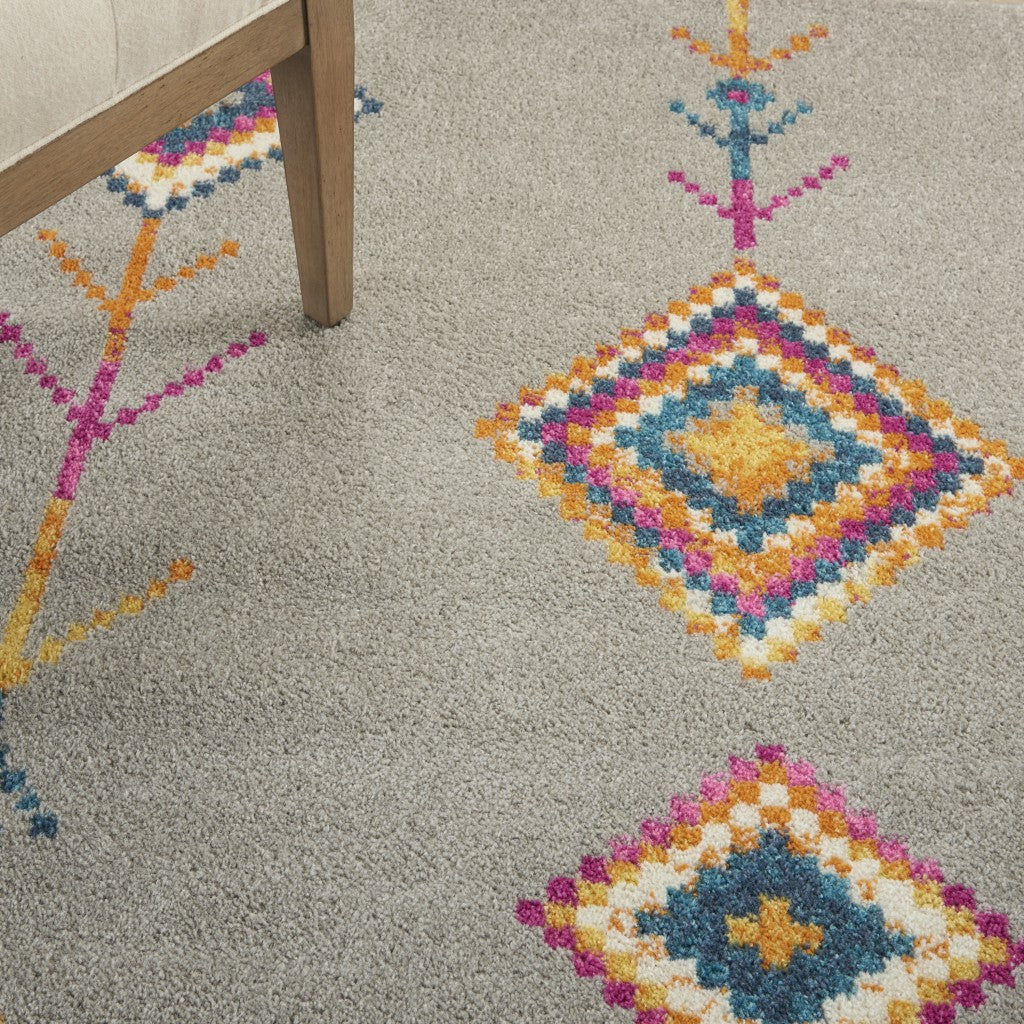 7' X 10' Gray Geometric Berber Area Rug