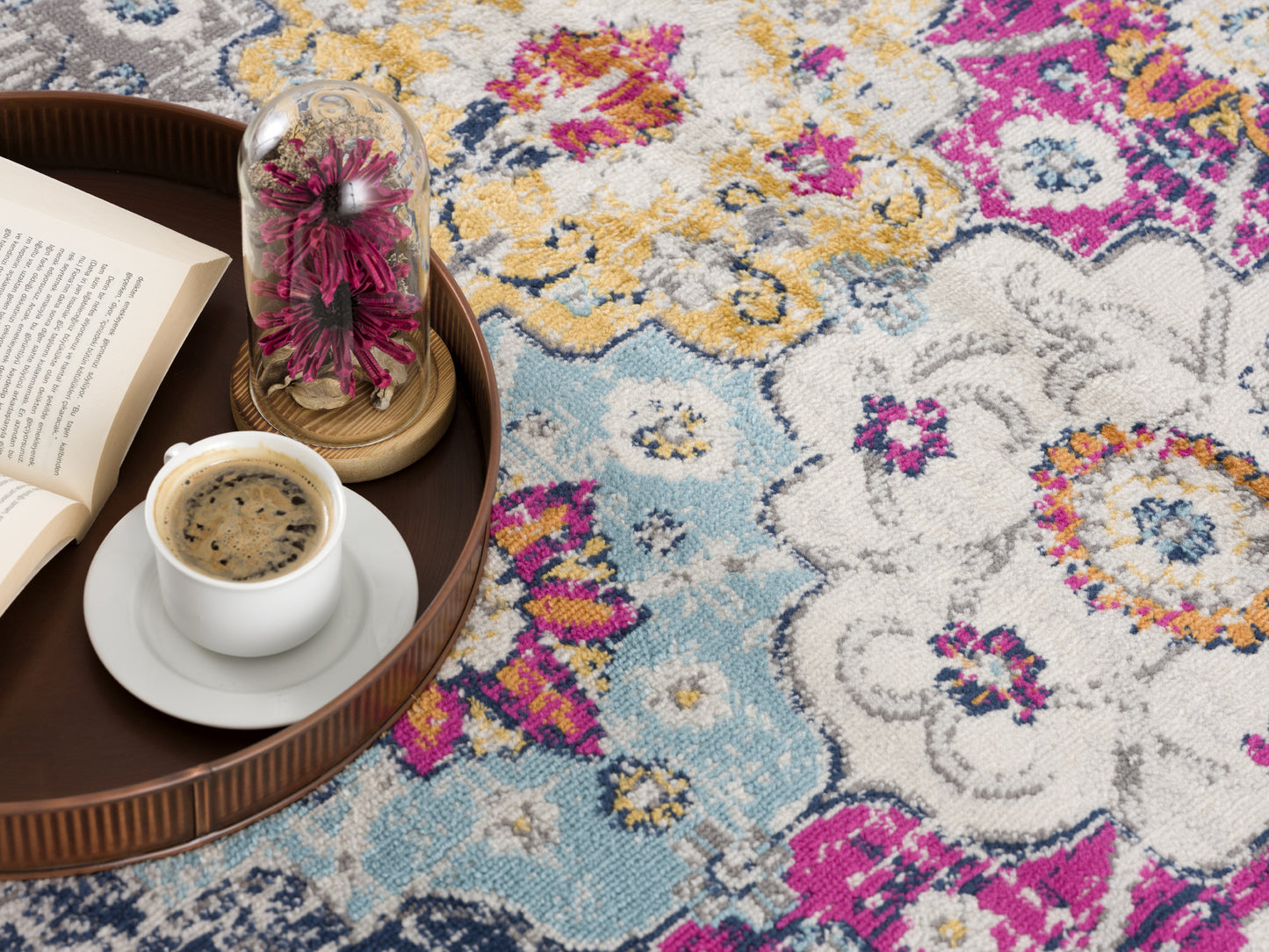 2' X 6' Rust Floral Dhurrie Area Rug