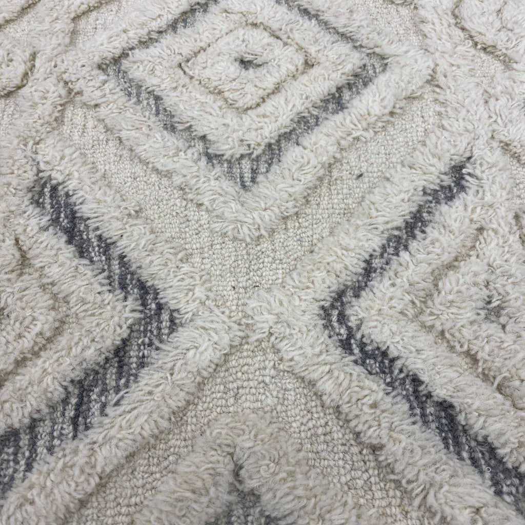 6’ Round Cream Modern Geometric Area Rug