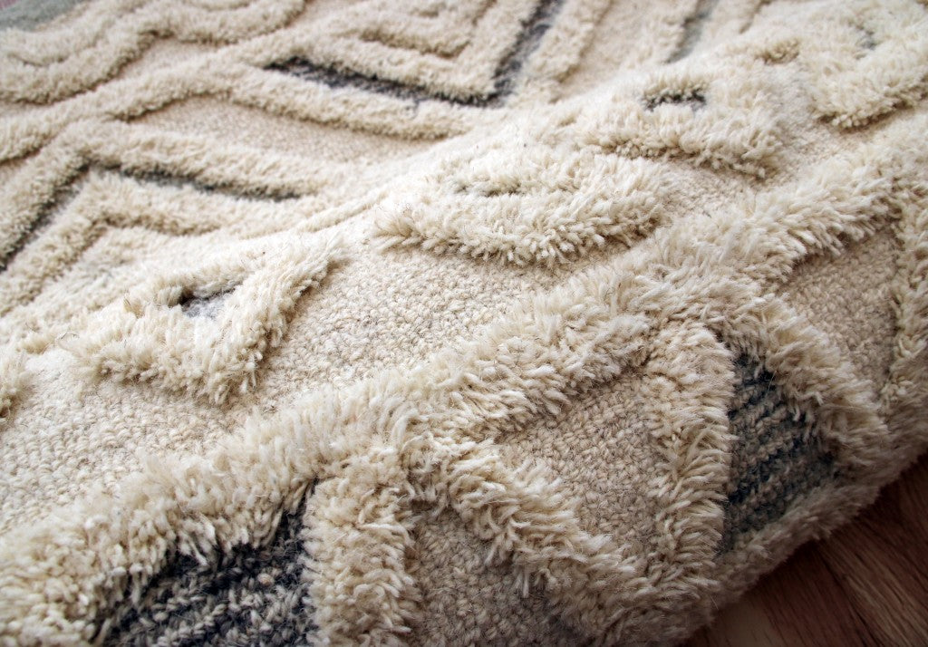 6’ Round Cream Modern Geometric Area Rug
