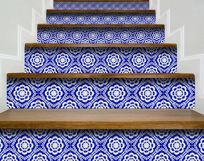 6" X 6" Blue And White Gerbera Peel And Stick Removable Tiles