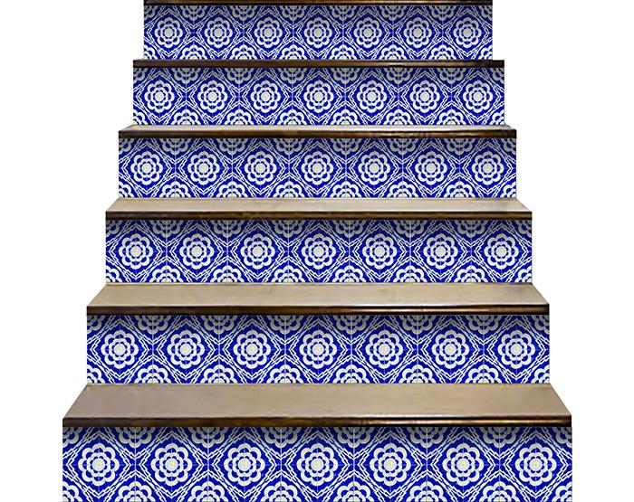 8" X 8" Blue And White Gerbera Peel And Stick Removable Tiles