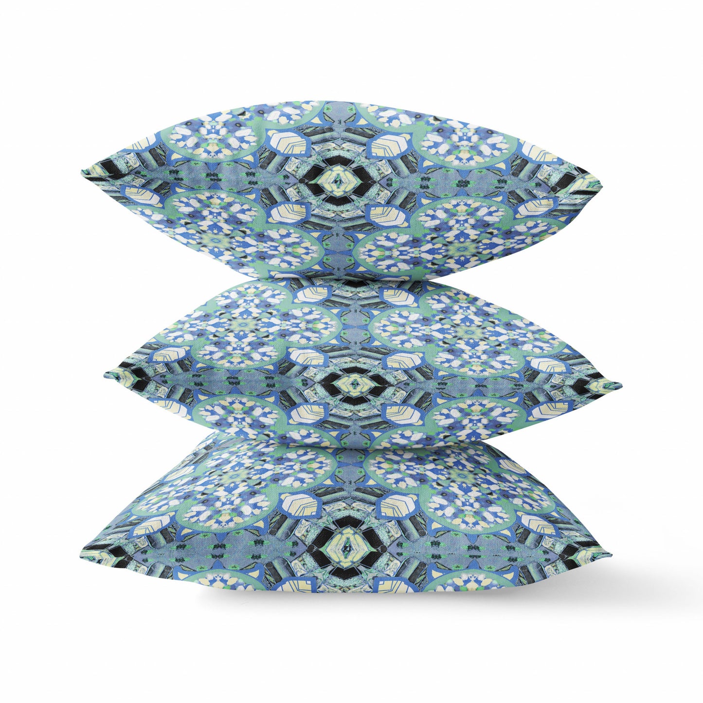 16"X16" Blue And Green Microsuede Quatrefoil Zippered Pillow