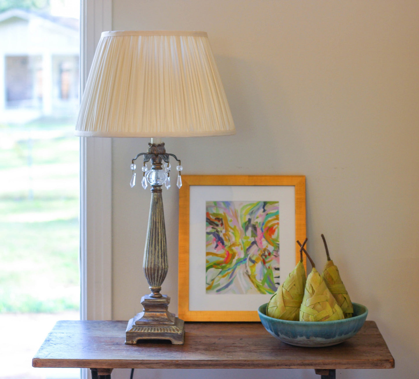 14" Pale Grey Slanted Paperback Pleated Tafetta Lampshade