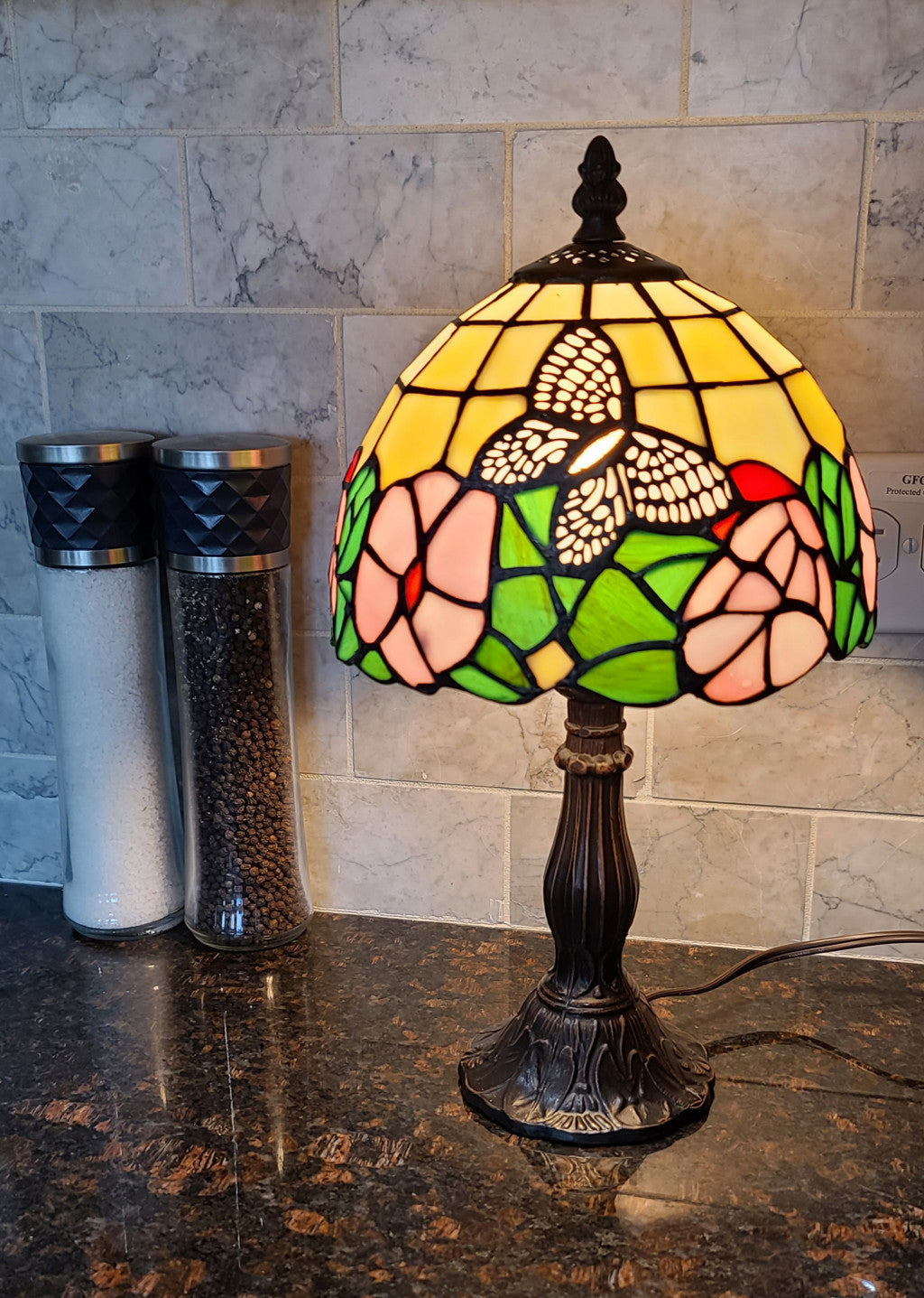 15" Tiffany Style Floral Butterfly Table Lamp