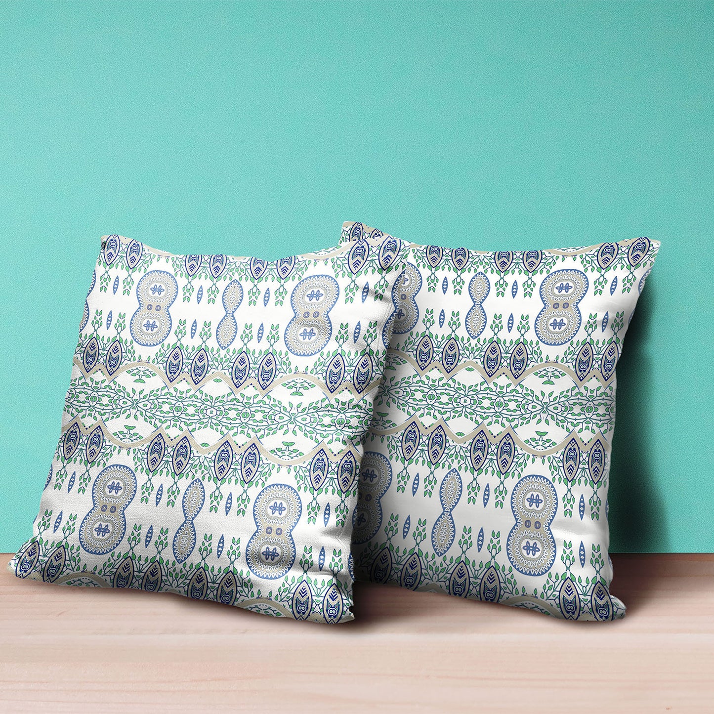 18" X 18" Blue and Off White Broadcloth Paisley Zippered Pillow