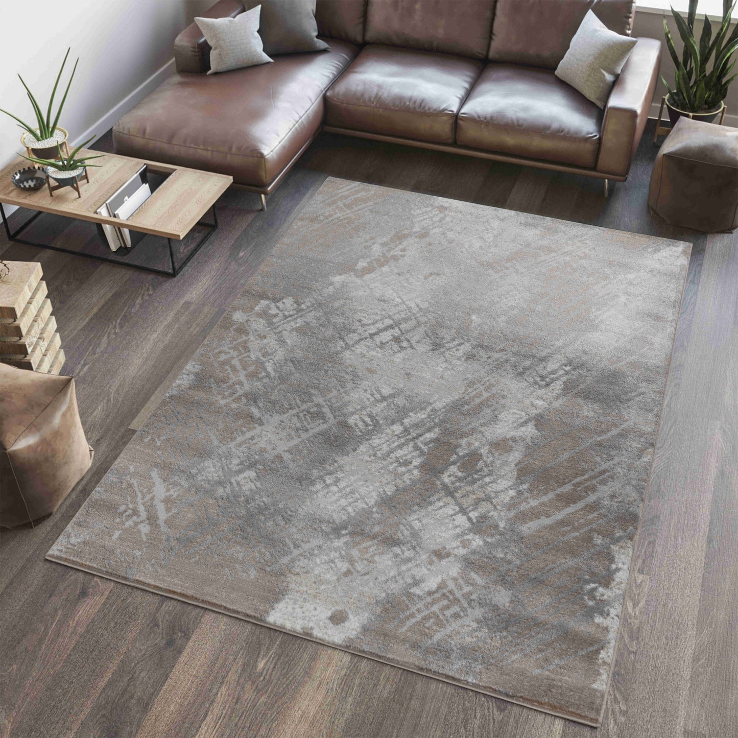 4' X 6' Brown Abstract Area Rug