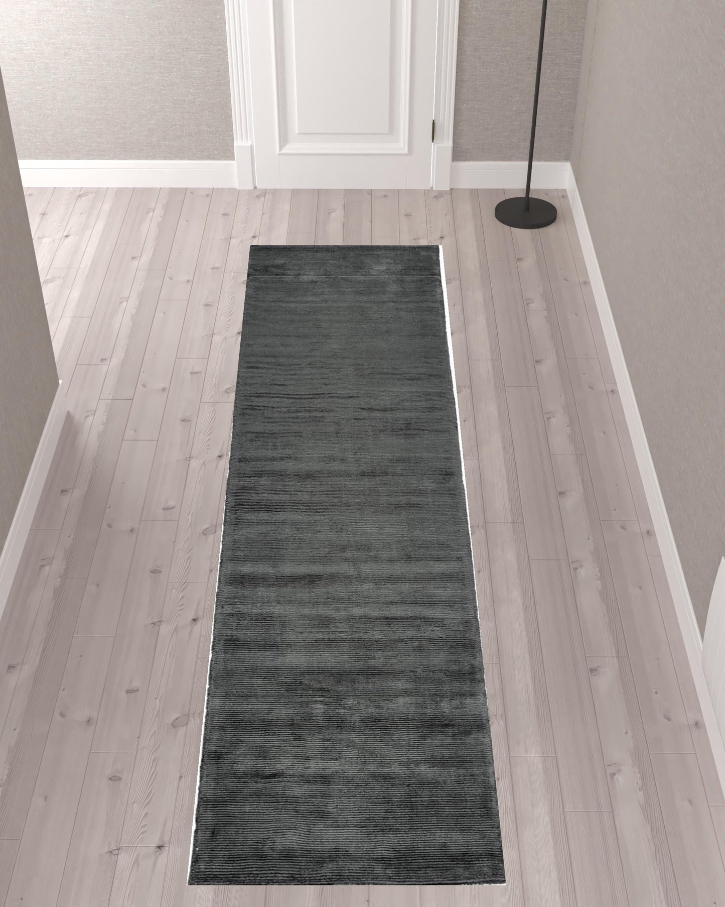 4' X 6' Gray And Black Hand Woven Area Rug