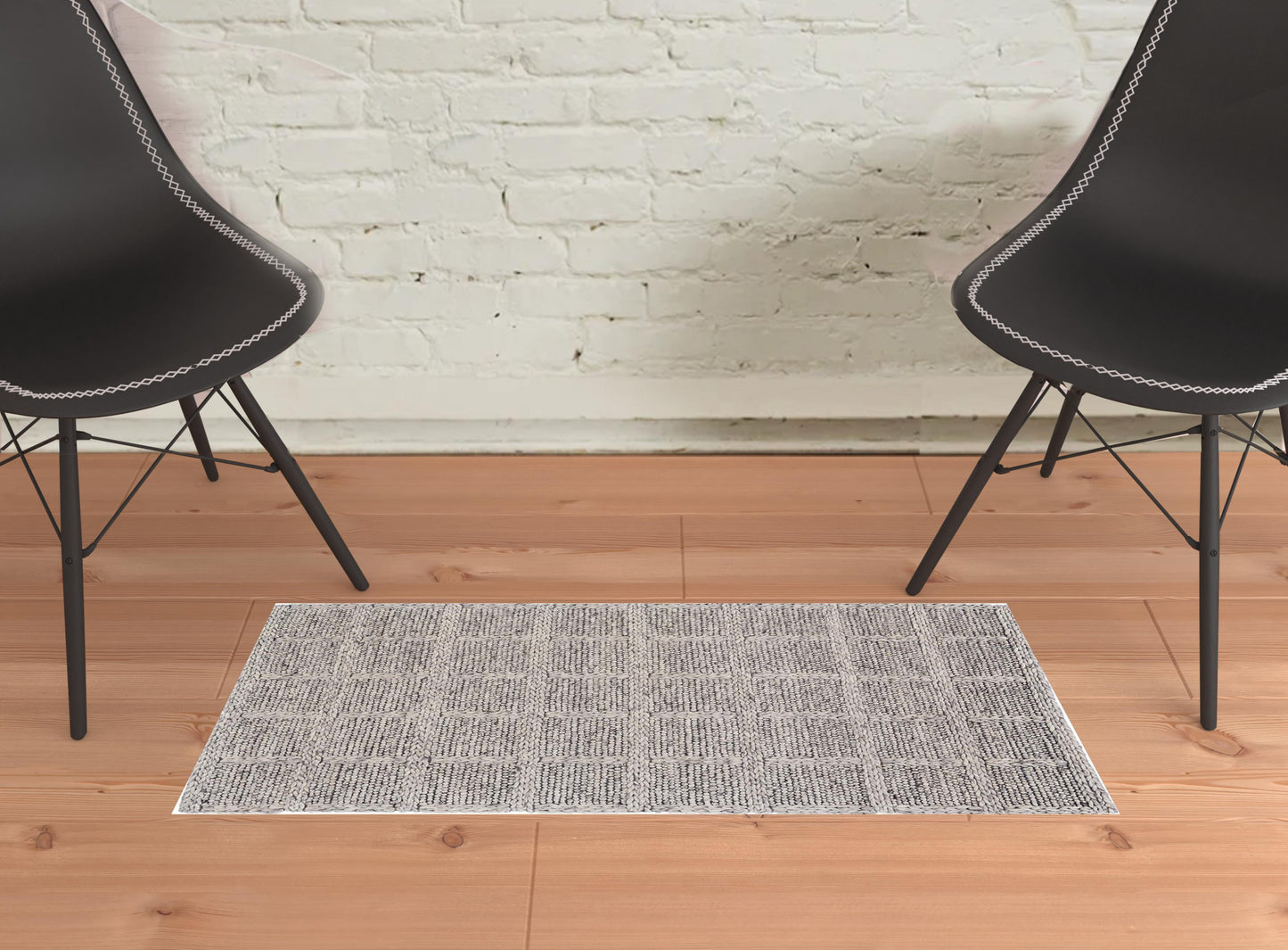 5' X 8' Ivory And Gray Wool Plaid Hand Woven Stain Resistant Area Rug