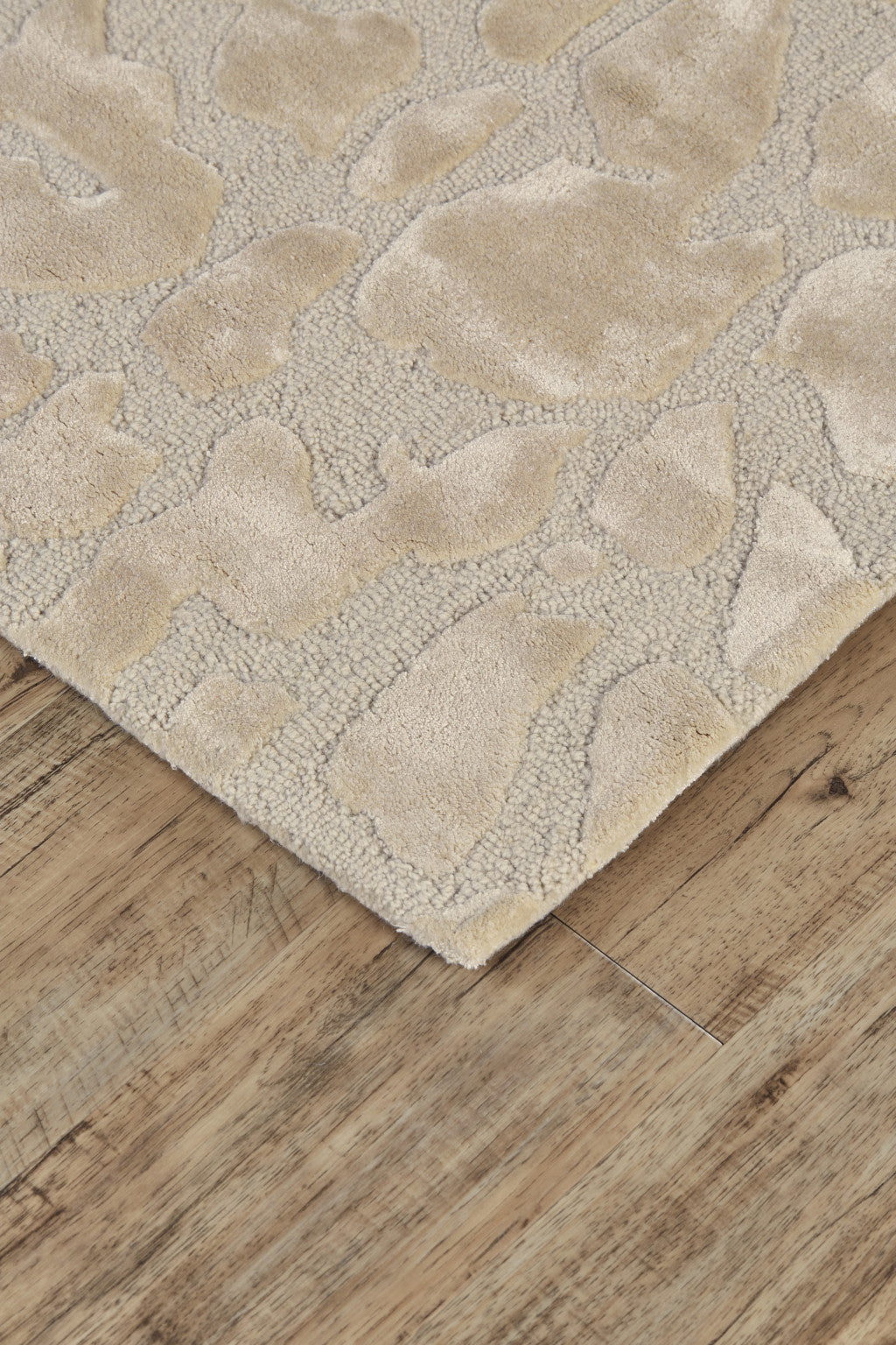 5' X 8' Gray And Silver Abstract Tufted Handmade Area Rug
