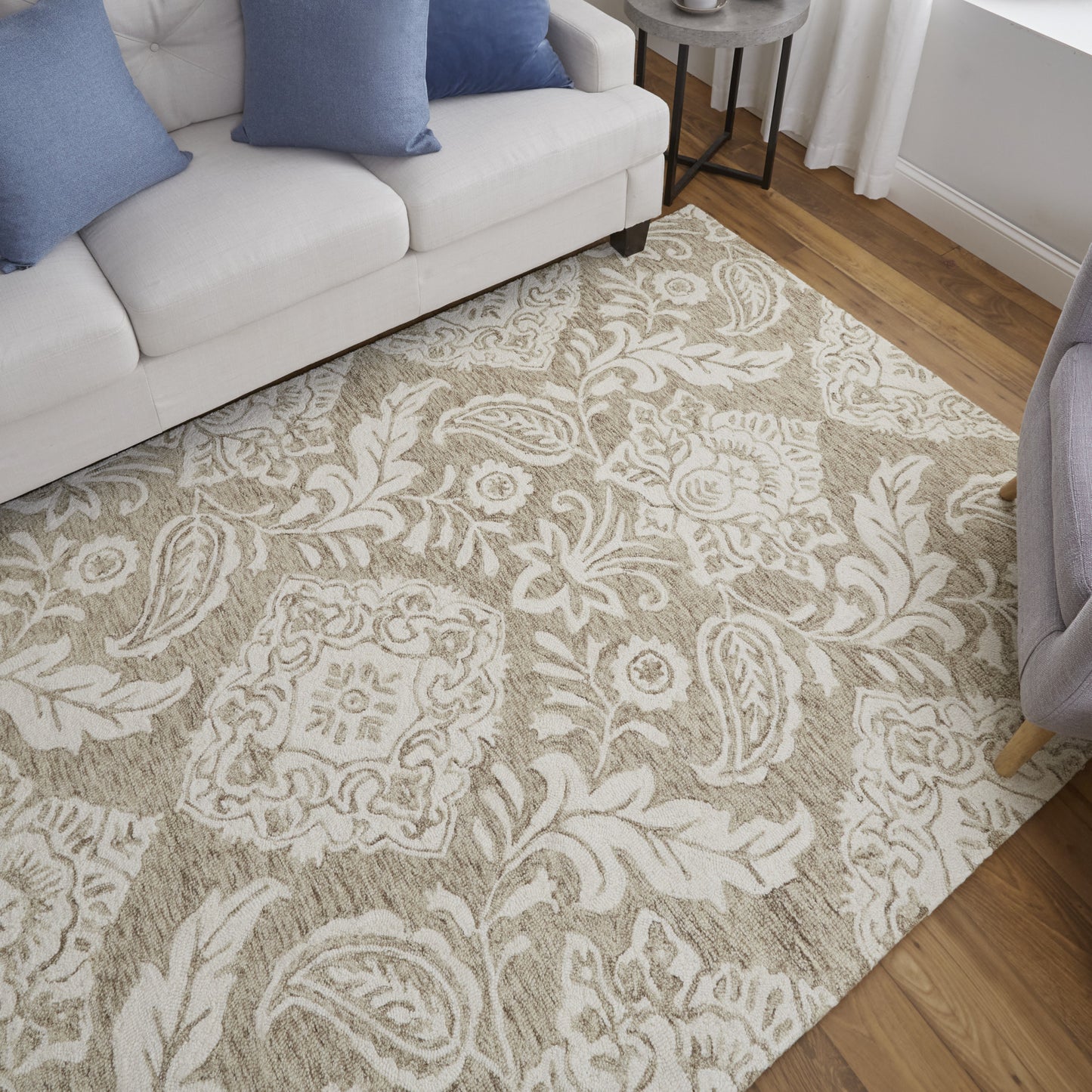 9' X 12' Blue And Ivory Wool Paisley Tufted Handmade Stain Resistant Area Rug
