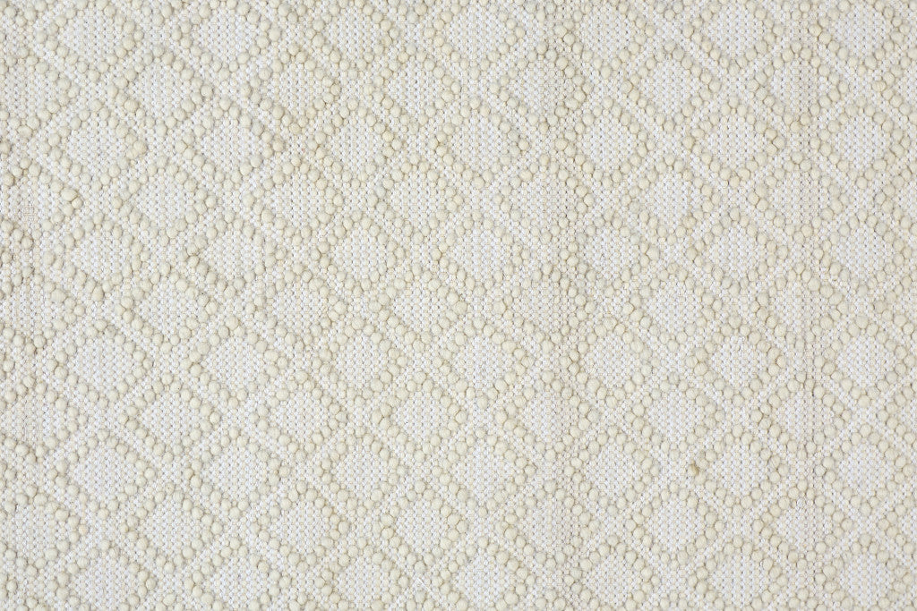 4' X 6' Gray And Ivory Wool Geometric Hand Woven Area Rug With Fringe