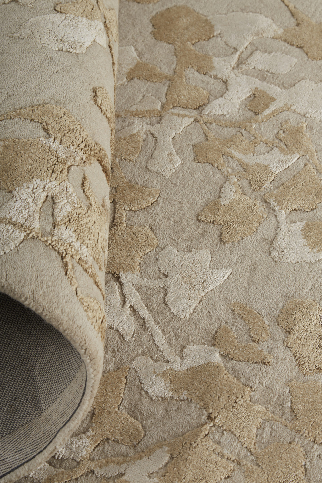 2' X 3' Ivory Tan And Gold Wool Floral Tufted Handmade Area Rug