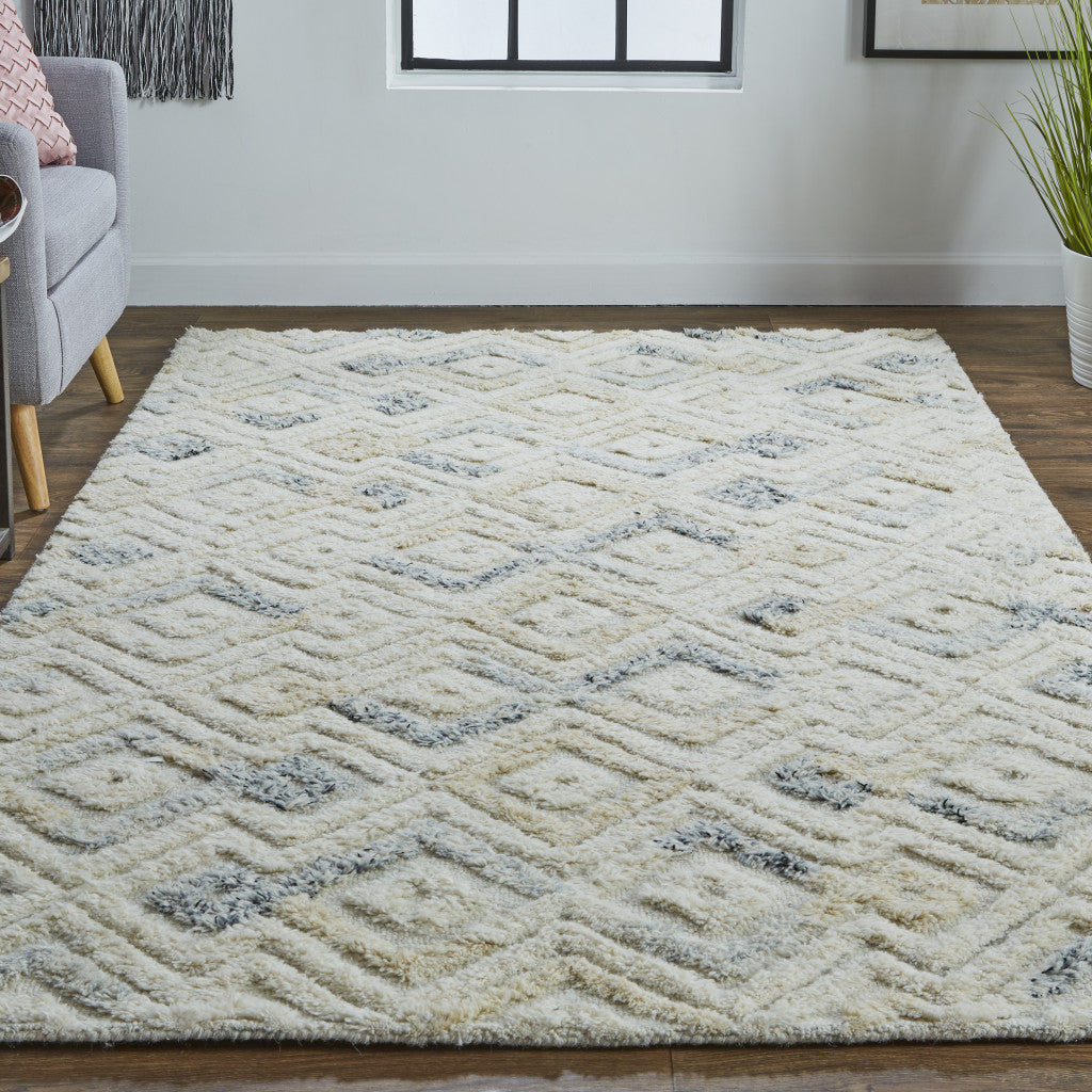 4' X 6' Gray And Ivory Wool Geometric Tufted Handmade Area Rug