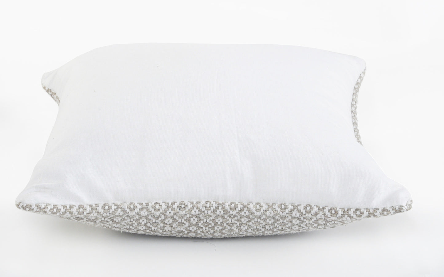 18" X 18" Navy And White 100% Cotton Geometric Zippered Pillow