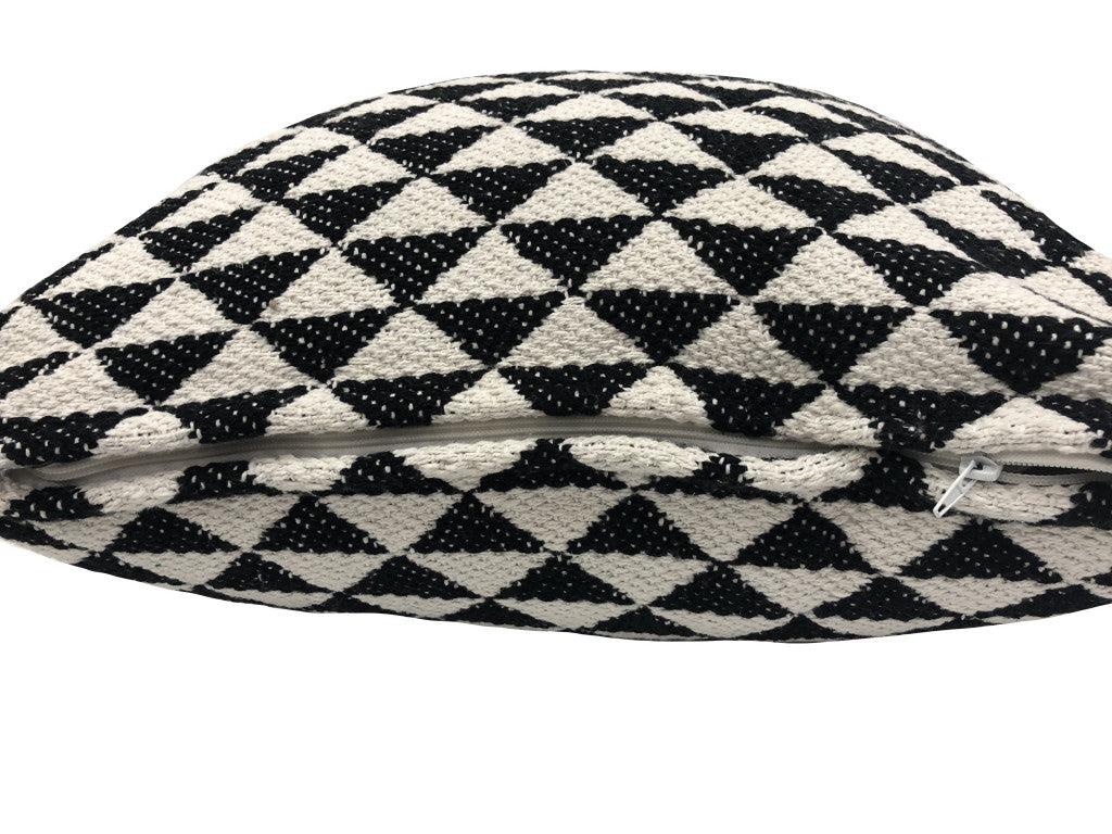 22" X 22" Black And White 100% Cotton Geometric Zippered Pillow