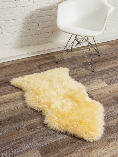 2' X 3' Dark Cream New Zealand Natural Sheepskin Rug