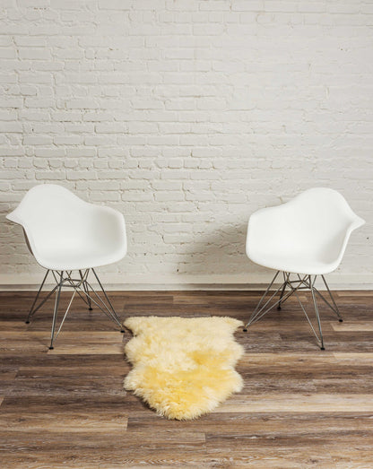 2' X 3' Dark Cream New Zealand Natural Sheepskin Rug