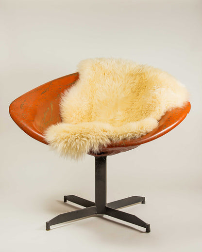 2' X 3' Dark Cream New Zealand Natural Sheepskin Rug