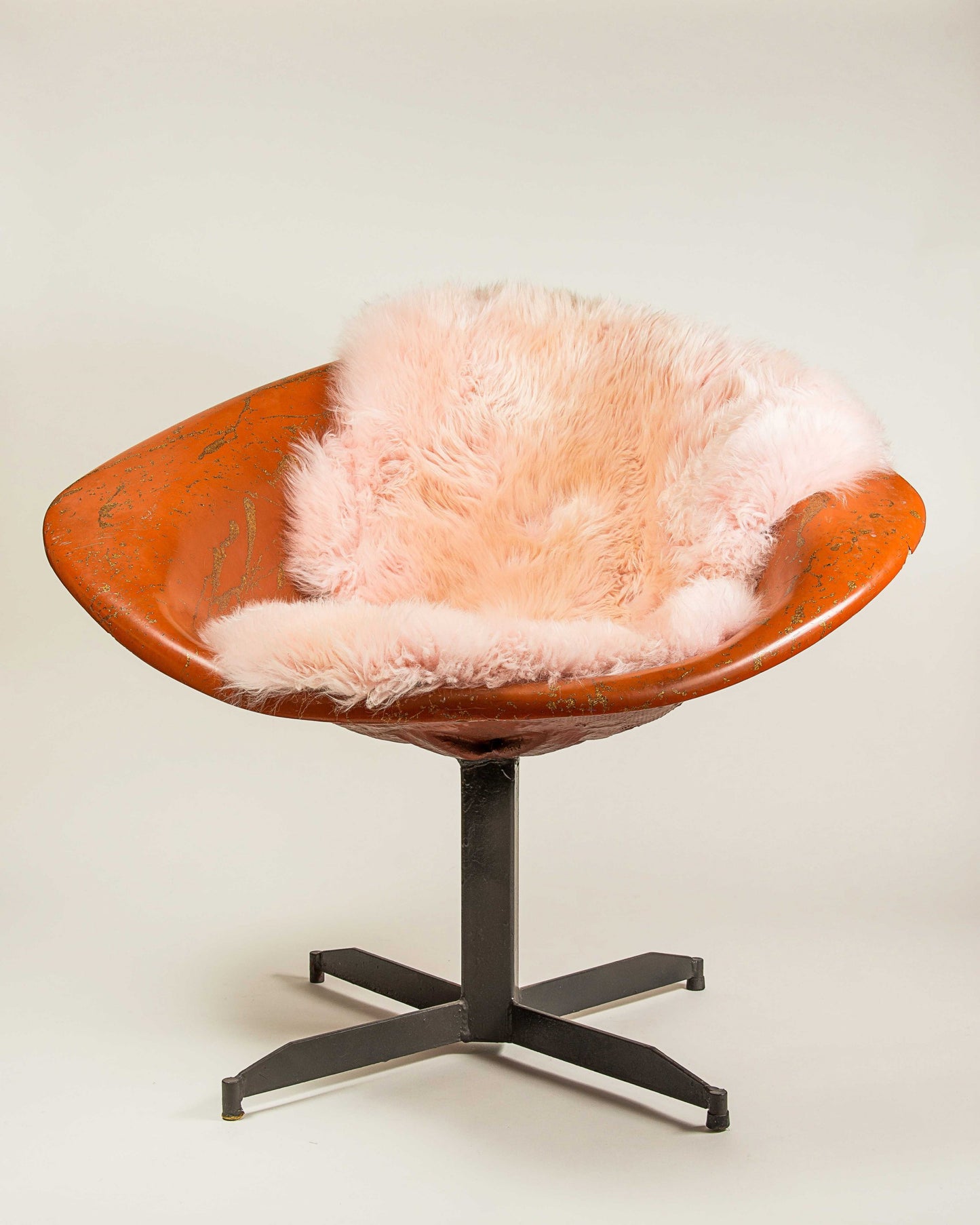 2' X 3' Dark Cream New Zealand Natural Sheepskin Rug