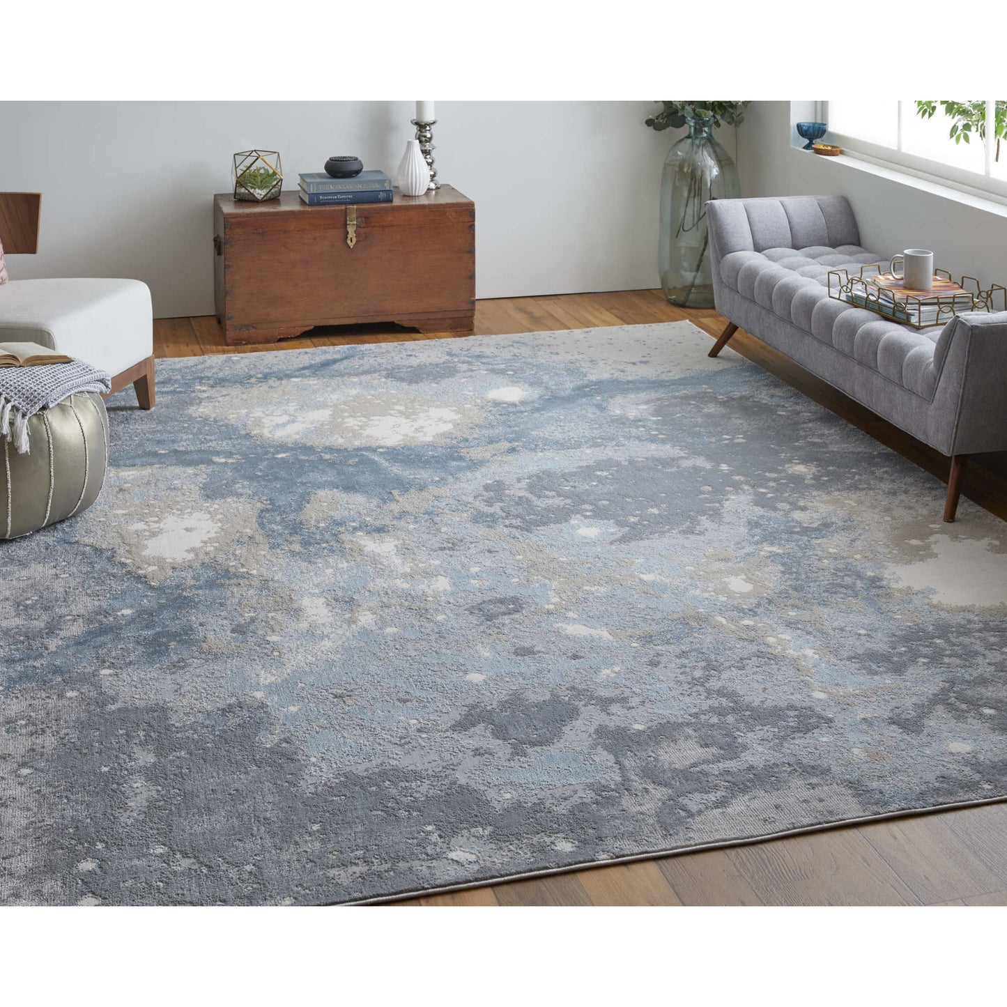 9' x 12' Gray Abstract Area Rug