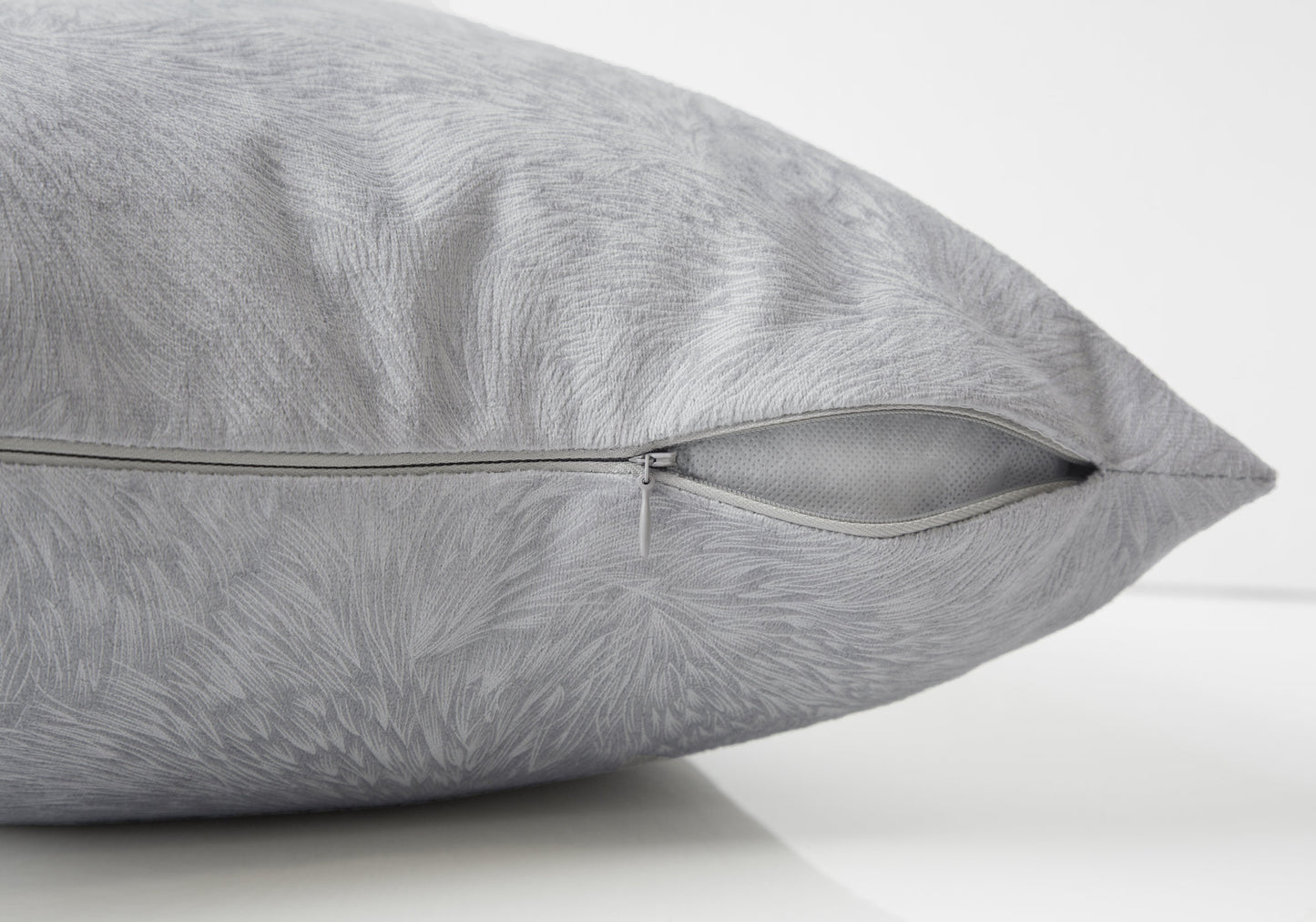 18" X 18" Red Velvet Polyester Feather Zippered Pillow